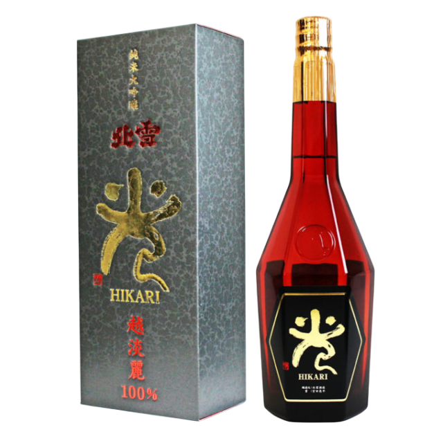  純米大吟醸 【北雪 越淡麗「光」遠心分離】 720ml 化粧箱入り